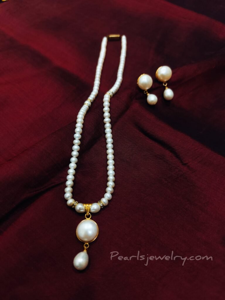 Royal Pearl Necklaces