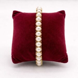 simple Pearl Bracelet